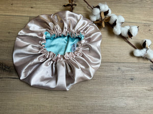 Bonnet soie* Sika